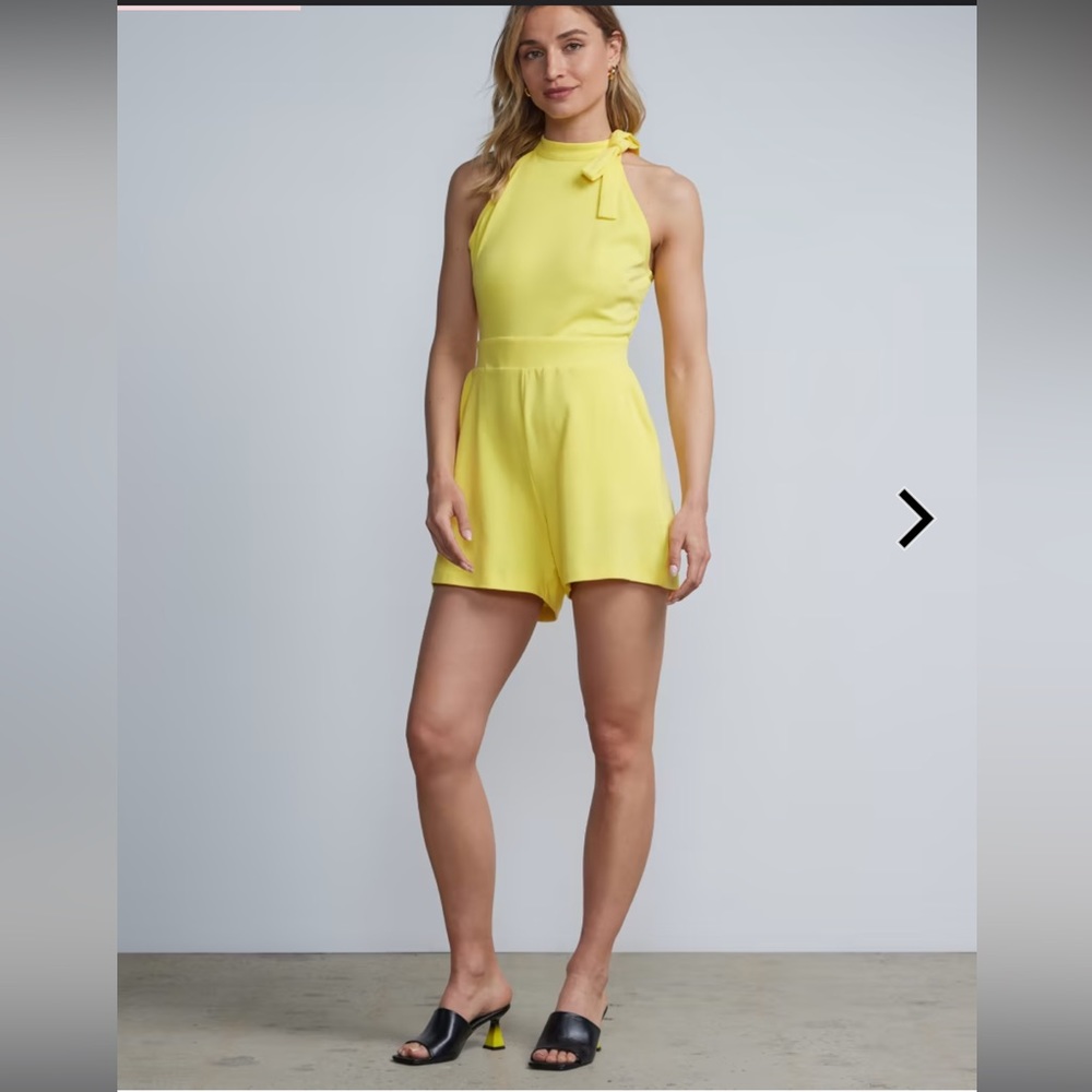 NWT NY&CO Bow Front Romper